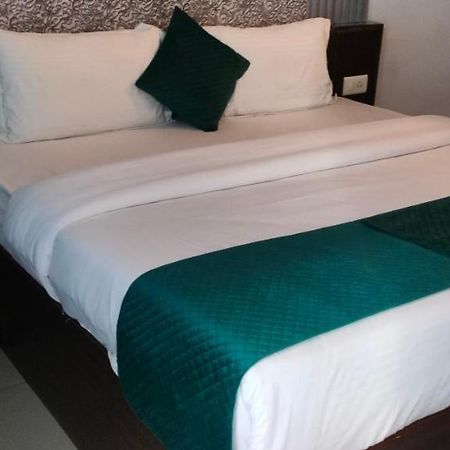 Hotel Devoy Inn By Namastexplorer Tapovan Rishikesh Rishīkesh Exterior foto